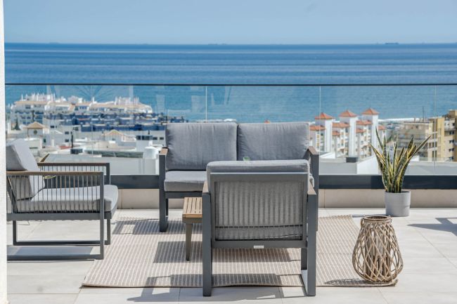 Magisk takvåning i Estepona – 88 m² terrass, panoramautsikt och toppfaciliteter