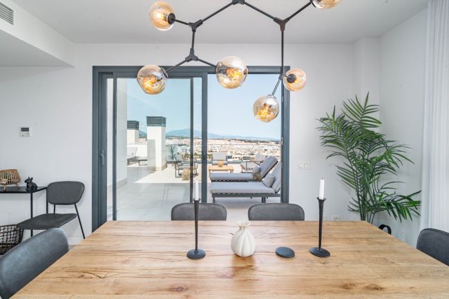 Fantastisk 3 soverom penthouse i Las mesas, estepona – panoramautsikt & Resort-Style Living