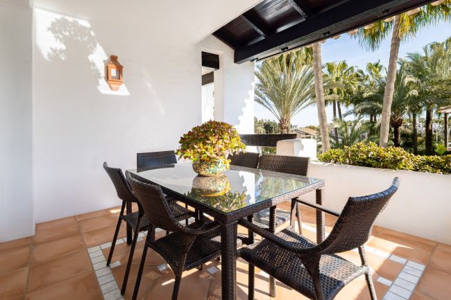 Dupleks toppleilighet til salgs i Marina Puente Romano, Marbella Golden Mile