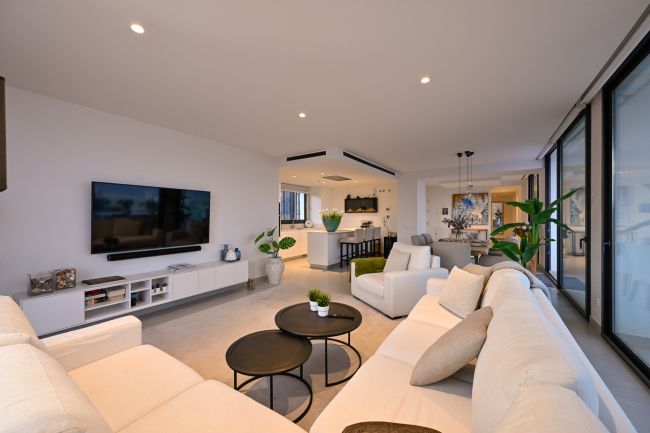 Eksklusiv toppleilighet med panoramautsikt i El Higueron, Fuengirola