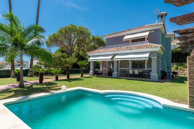 Charmante Familienvilla in Monte Biarritz!