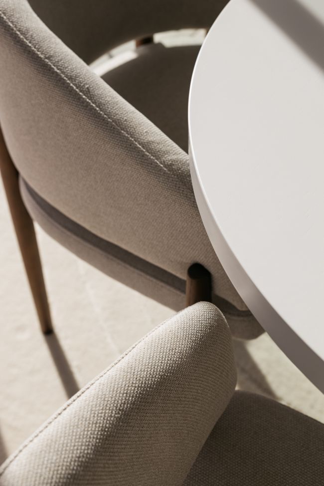 Delvis frittstående villa til salgs i Peñablanca, Nueva Andalucia