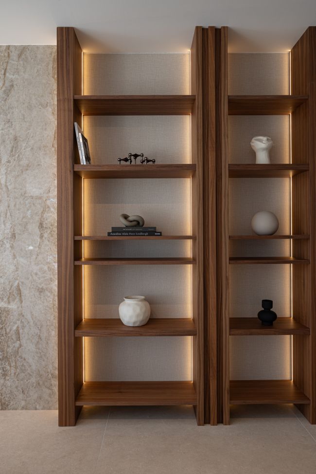 Delvis frittstående villa til salgs i Peñablanca, Nueva Andalucia