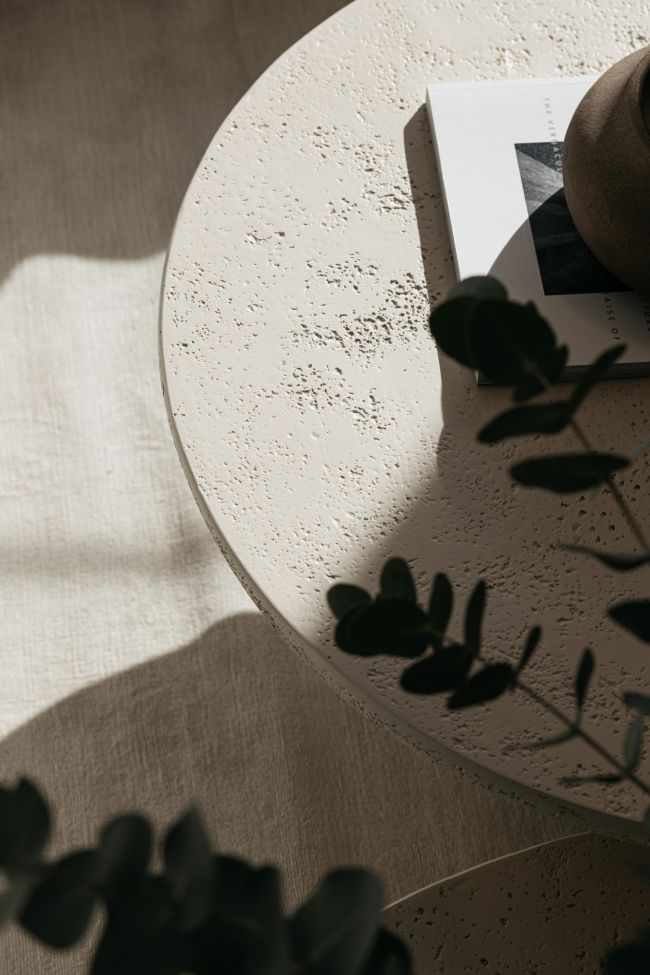 Delvis frittstående villa til salgs i Peñablanca, Nueva Andalucia