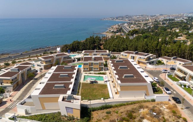 Welcome to Eden – Modern Coastal Luxury in El Chaparral