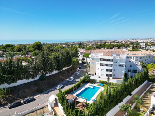 Lovely Apartment In The Heart Of Nueva Andalucia