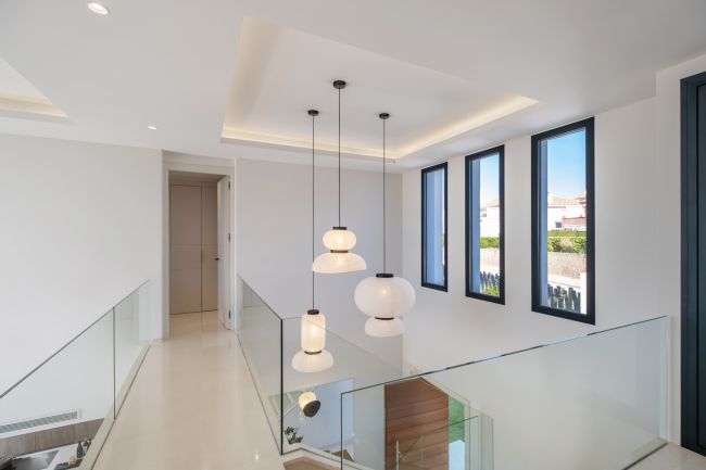 Stunning Villa in El Paraiso, Estepona