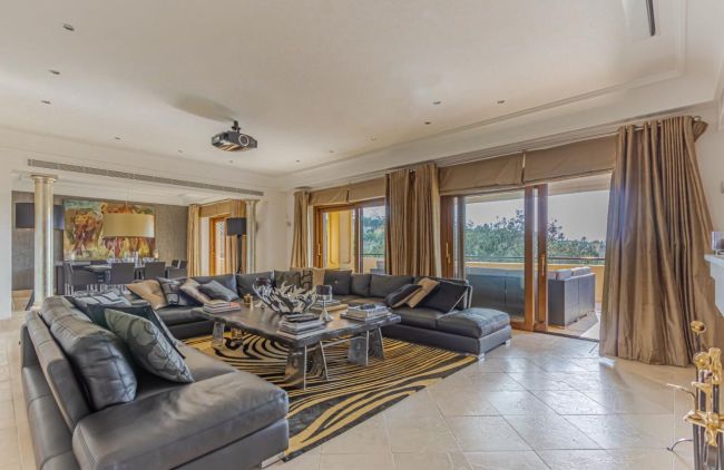 Leilighet til salgs i Valgrande, Sotogrande Alto