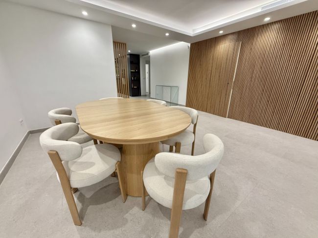 Leilighet på grunnplan til salgs i Alhambra del Golf, Estepona Øst