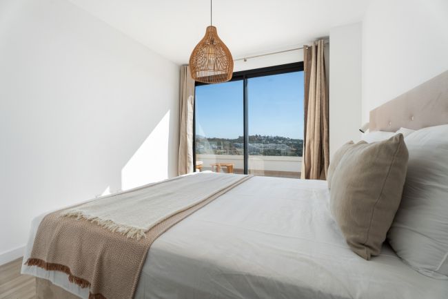 Spacious New Build 4-Bedroom Apartment with Panoramic Views – Navigolf Suites, La Cala de Mijas