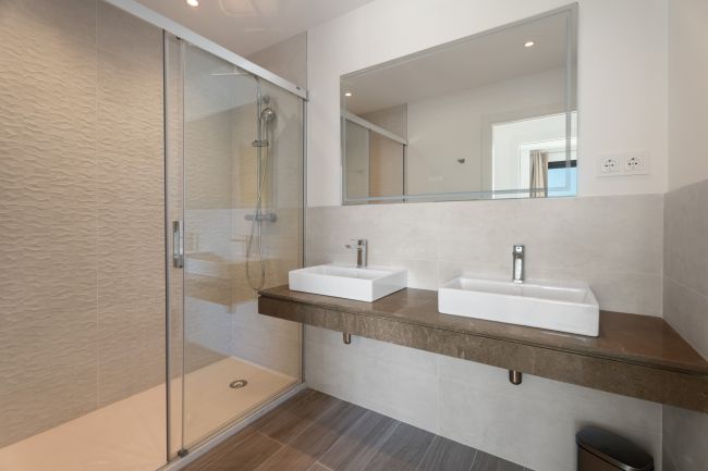 Spacious New Build 4-Bedroom Apartment with Panoramic Views – Navigolf Suites, La Cala de Mijas
