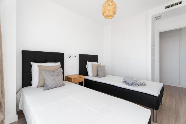 Spacious New Build 4-Bedroom Apartment with Panoramic Views – Navigolf Suites, La Cala de Mijas