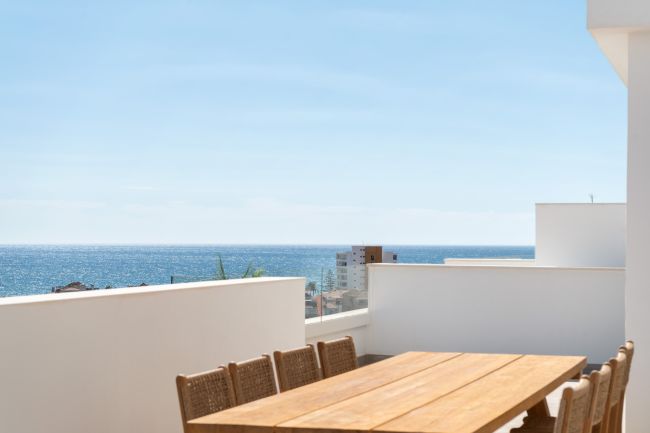 Spacious New Build 4-Bedroom Apartment with Panoramic Views – Navigolf Suites, La Cala de Mijas