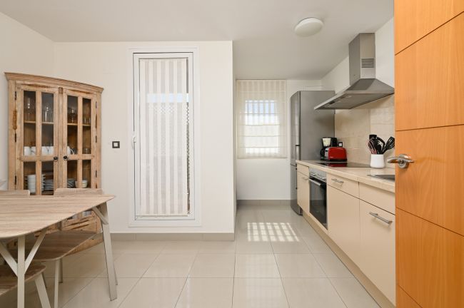 Sjarmerende tomannsbolig med 3 soverom og privat hage