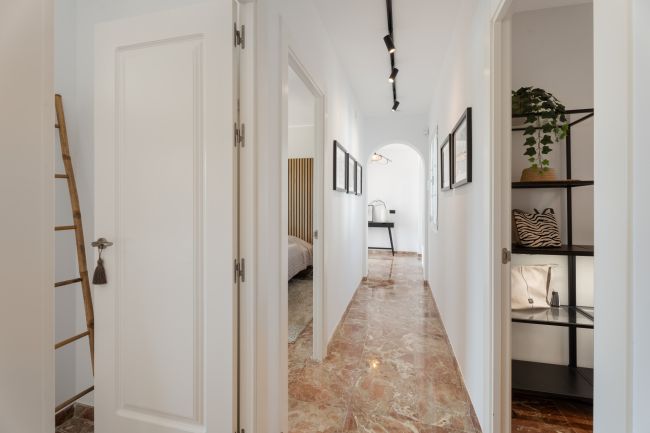 Welcome to a Refined Retreat in La Sierrezuela