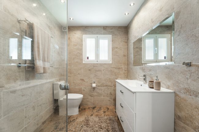 Welcome to a Refined Retreat in La Sierrezuela