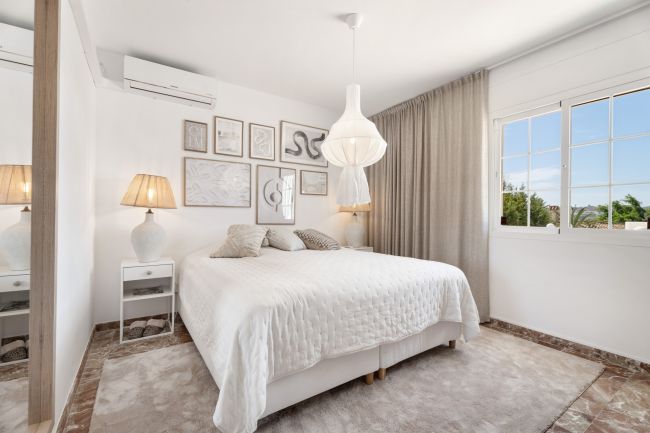 Welcome to a Refined Retreat in La Sierrezuela