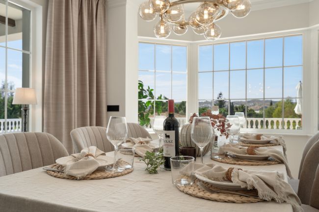 Welcome to a Refined Retreat in La Sierrezuela