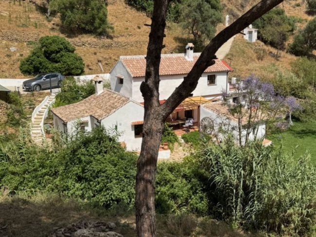 Charming Andalusian Finca in Casares