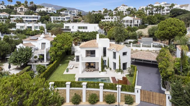 Villa med 4 soverom i La Alquería, Benahavís