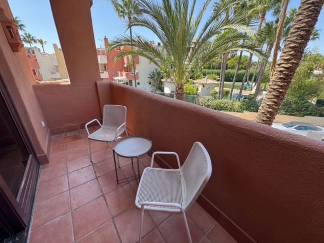 Leilighet med 2 soverom i Exclusive Beachfront Urbanization – Mar Azul, New Golden Mile, Estepona