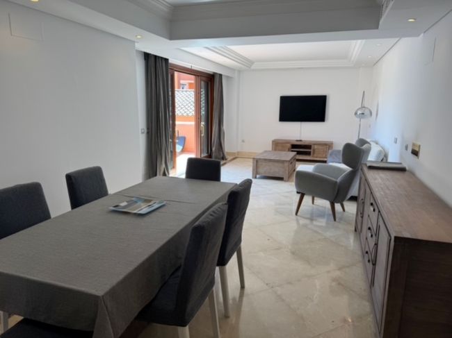 Leilighet med 2 soverom i Exclusive Beachfront Urbanization – Mar Azul, New Golden Mile, Estepona