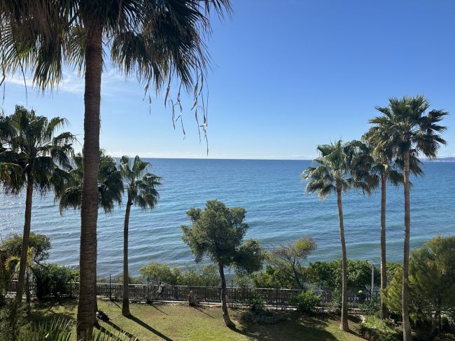 Eksklusive toppleiligheter og leiligheter ved stranden – Opplev Estepona på sitt beste – Fantastisk med panoramautsikt over havet