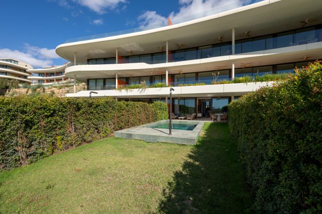 Leilighet på grunnplan til salgs i El Higueron, Fuengirola