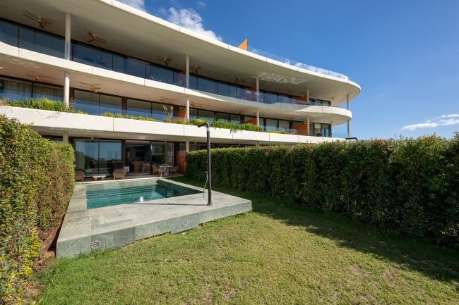 Leilighet på grunnplan til salgs i El Higueron, Fuengirola