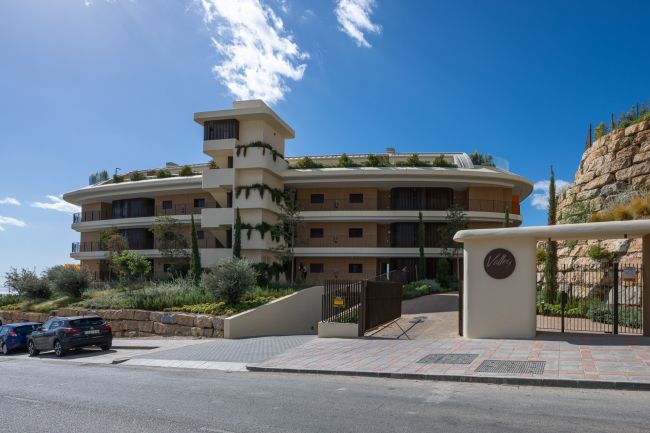 Leilighet på grunnplan til salgs i El Higueron, Fuengirola