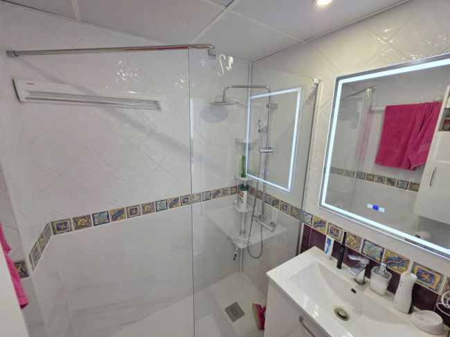 Leilighet til salgs i Sabinillas, Manilva