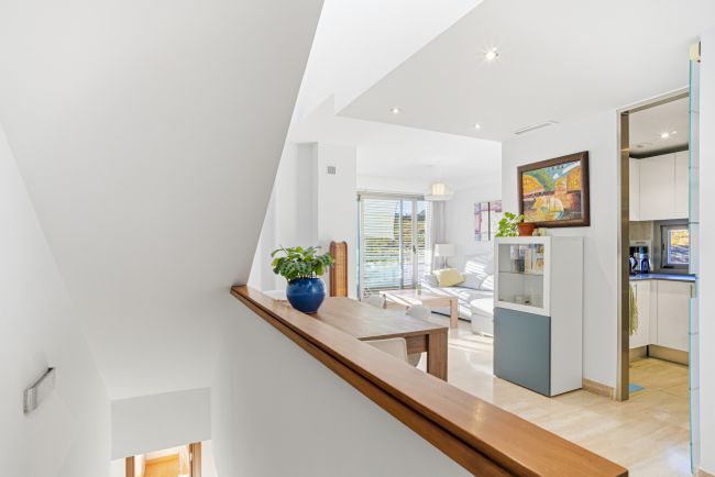 Vakker vest-vendt duplex penthouse med solarium og panoramautsikt i La Cala Golf Resort, Mijas Costa