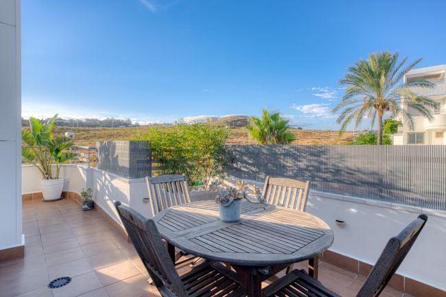 Vakker vest-vendt duplex penthouse med solarium og panoramautsikt i La Cala Golf Resort, Mijas Costa