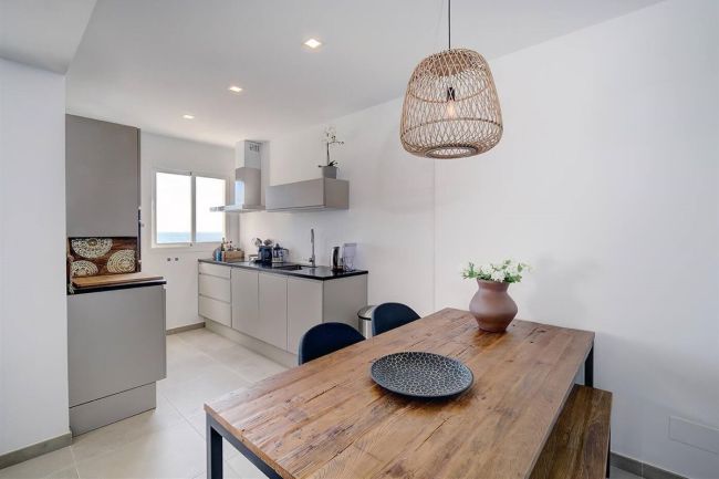 Luxury Beachfront Apartment in Central Estepona – Unmatched Sea Views and Prime Coastal Living