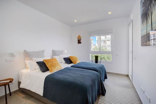 Luxury Beachfront Apartment in Central Estepona – Unmatched Sea Views and Prime Coastal Living