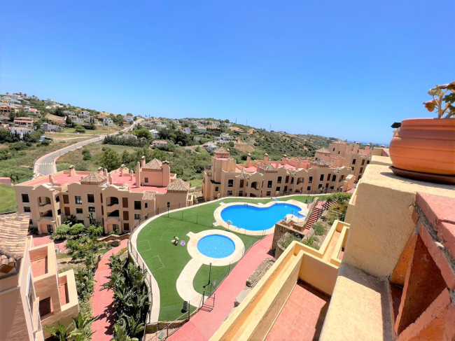 Penthouse in Doña Lucía Resort (Valle Romano), Estepona!