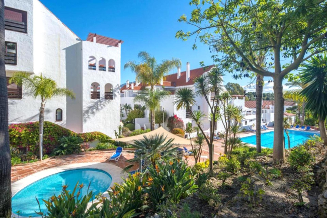 Dupleks toppleilighet for langtidsleie i La Maestranza, Nueva Andalucia