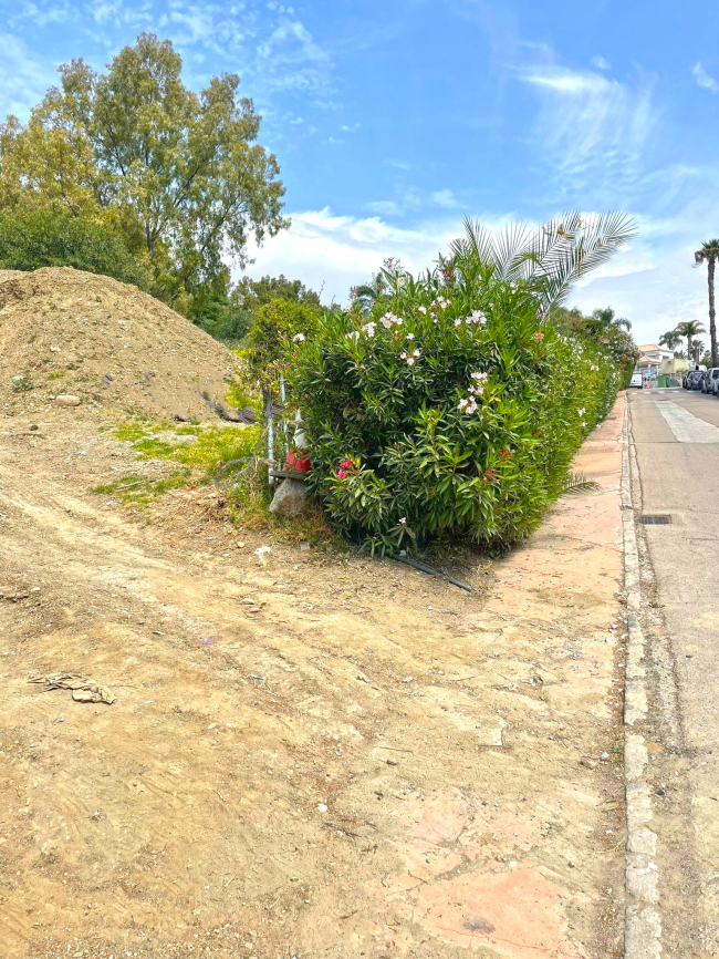 Plot for sale in a sought after location of Nueva Andalucia