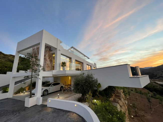 Lyxig villa i La Cala Golf Resort, Mijas Costa