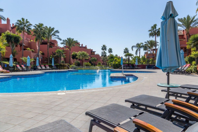 Leilighet for langtidsleie i Cabo Bermejo, Estepona Øst