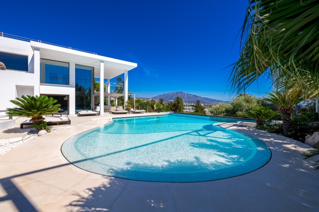 Casa Leon - Frontline Golf Villa, Panoramic Sea Views, La Alqueria
