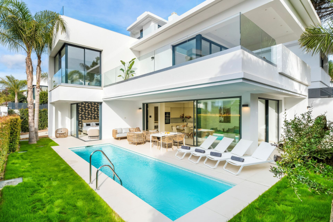 Villa for langtidsleie i Marbella Golden Mile