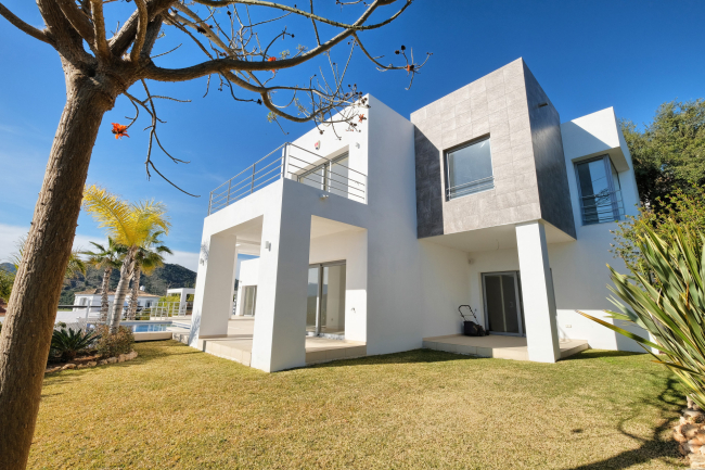 Moderne 4 soverom Villa i Puerto del Capitán, Benahavís