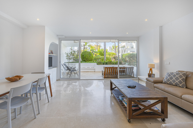 New Apartment on Marbella Golden Mile Beachfront