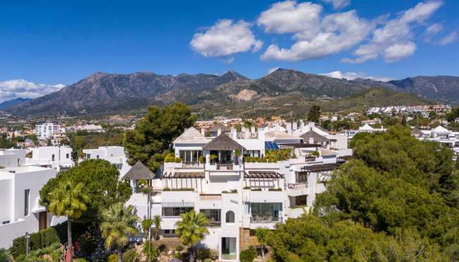 Takvåning till salu i Rio Real Golf, Marbella Öst