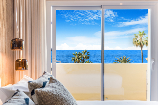 Exceptional four bedroom, duplex penthouse in Rio Real Playa with panoramic sea views