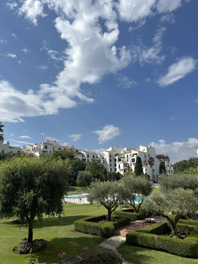 Renovated Apartment Located in Terrazes de Banus, Puerto Banus