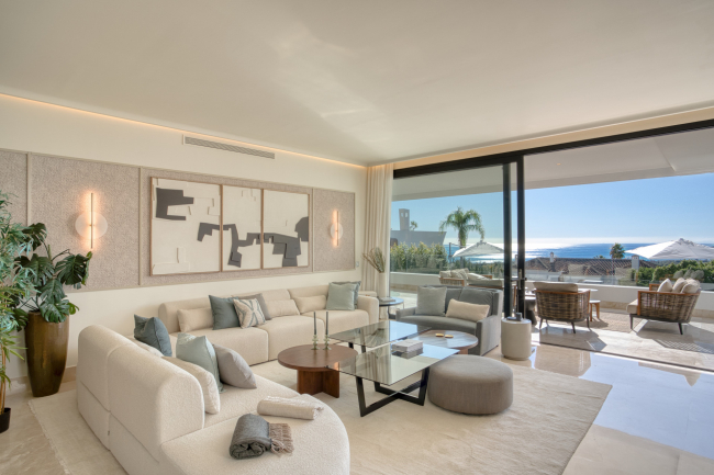 Außergewöhnliches Vier-Schlafzimmer, Südlage luxuriöses Anwesen in der renommierten La Reserva De Sierra Blanca, Marbella - mit herrlichem Meerblick