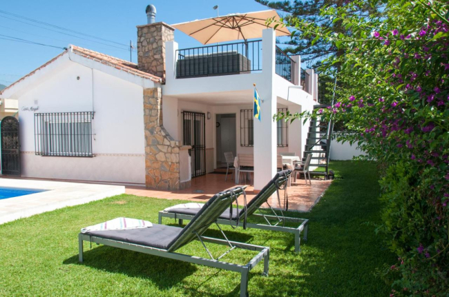 Charming 3-Bedroom Villa in Los Boliches, Fuengirola
