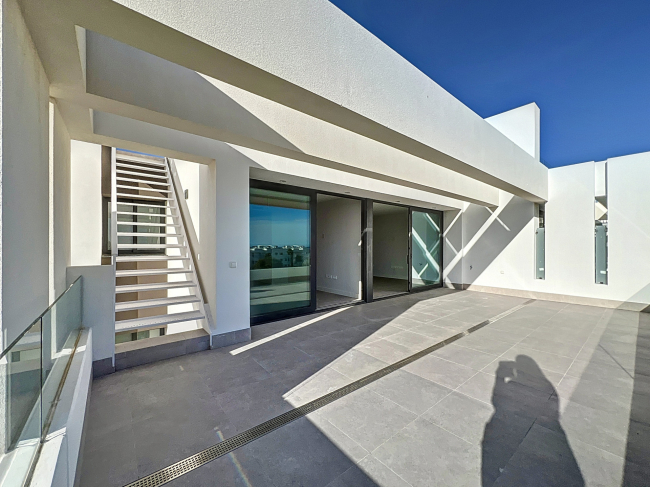 Toppleilighet til salgs i Azahar de Estepona, Estepona Vest